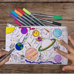 Estuche infantil para colorear y aprender - Explorador del espacio Eat Sleep Doodle image-4