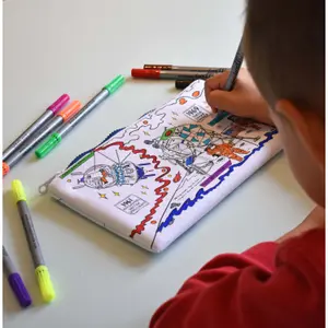 Estuche infantil para colorear y aprender - Explorador del espacio Eat Sleep Doodle image-5