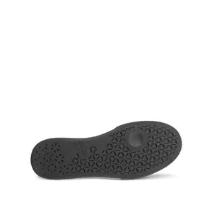 Baskets Ecco Street Court image-5
