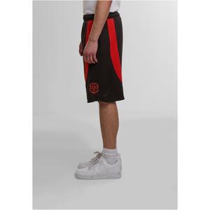 Shorts Ecko Unltd. Cuts image-1