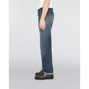 Jeans Reto

 Edwin image-4
