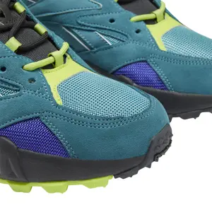 Zapatillas de deporte para mujeres Reebok Classics Aztrek Trail image-3
