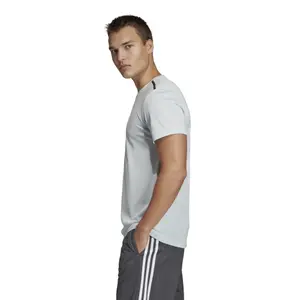 Camiseta adidas Freedom To Move image-4