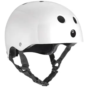 Roller helmet Eightball image-0