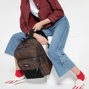 Mochila Eastpak Pinnacle image-4
