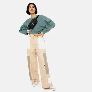 Banan Eastpak Springer image-1