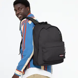 Mochila Eastpak Out Of Office image-3