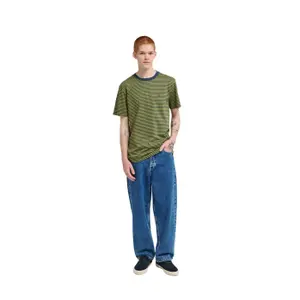 T-shirt Element Icon Embroidery image-1