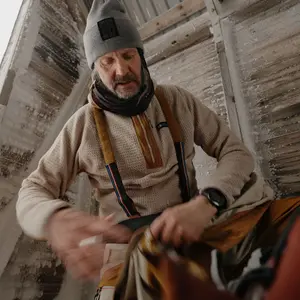 Hooded fleece Elevenate Vertical image-2