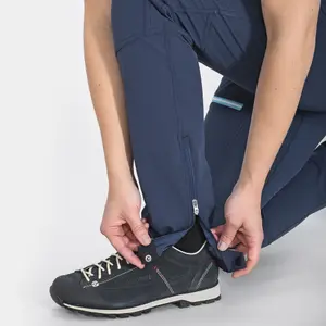 Pantalon femme Elevenate Versatility image-5