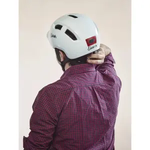 Hjälm Elvish Paperboy image-4