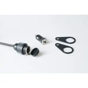 Elektrische aansluiting universele bevestiging met usb adapter. SW-Motech image-0