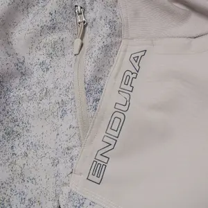 Short Endura Hummvee image-4