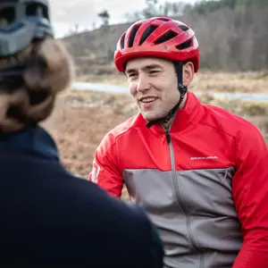 Casque route Endura Xtract image-2