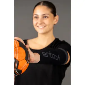 compression arm sleeves Entorch image-3