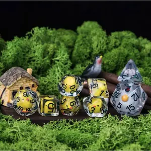 Dé en résine gamme insert Epic Forge Famille Poulet (x8) image-2
