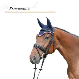 Fliegenhaube mit Füllung und 2 Bändern für Pferde EQuest image-0