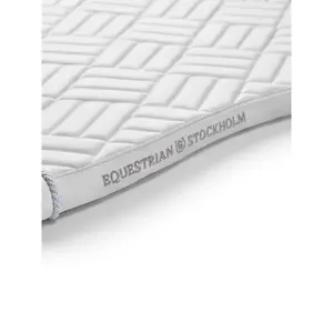 CSO-matta Equestrian Stockholm Modern image-3