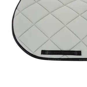 Sattelunterlage aus technischem Material mit Logo für Pferde Equestro image-3