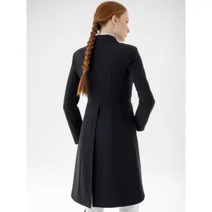 Zawody jeździeckie kobiet Frac Equiline Gilverg image-1