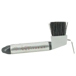 Cure-pied pour cheval Equithème Je T'aime image-1