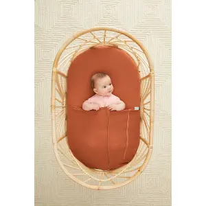 Baby swaddling blanket ergoPouch image-1