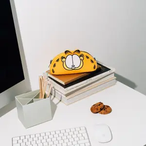 Children's pencil case Erik Garfield image-2