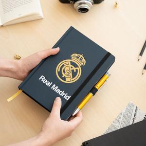 A5 premium notebook + child projector pen Erik Real Madrid image-4