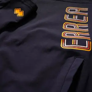 Pantalón corto mujer Errea trend 70s image-2