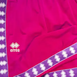 Pantalón de chándal Errea essential image-2