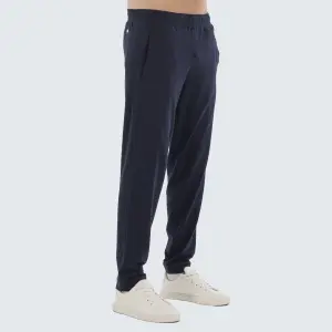 Pantalón de chándal Errea Essential 053 image-3