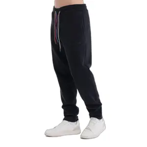 Pantalón de chándal Errea GFX 021 image-1