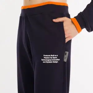 Pantalón de chándal Errea No Logo image-6