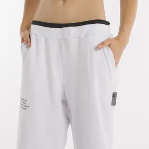 Pantalones de chándal acampanados para mujer Errea No Logo SS25 04 image-6