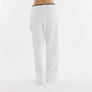 Pantalones de chándal acampanados para niña Errea No Logo SS25 04 image-2