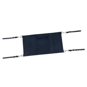 Kort quiltad gardin för skåp Eskadron