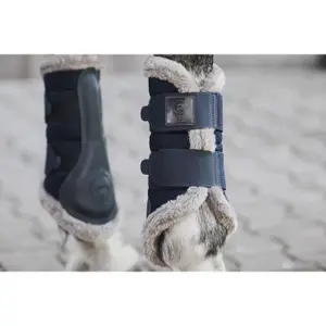 Met imitatiebont gevoerde paardenlaarzen Eskadron Platinum image-1