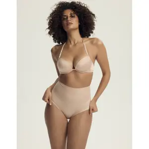 Culotte gainante femme Esotiq Silky image-2