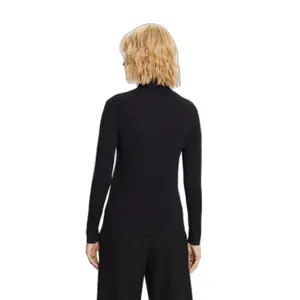 Sudadera cuello alto Esprit image-3