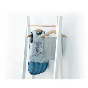 Baby clothes rack Essentiel image-1