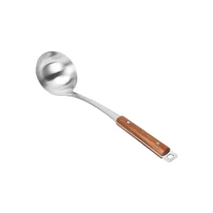 Cucharón de acero inoxidable con mango de madera Estia Home Art Allure image-1