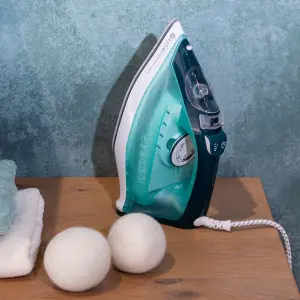 Steam Iron with Ceramic Soleplate Estia Home Art Ceramica image-3