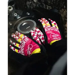 Women's mid-season motorcycle gloves Eudoxie Pop image-3