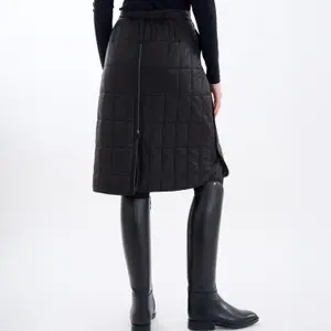 Saias acolchoadas para mulher Euro-Star Amber image-3