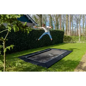 Trampoline enterré au niveau du sol avec dalles de sécurité Freezone Exit Toys Dynamic 275 x 458 cm image-1