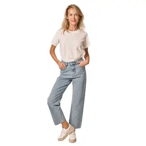 Jeans droit court brodé cœur femme F.A.M. Paris Pola Embro image-0