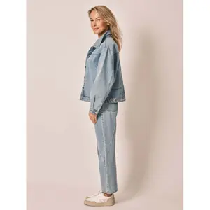 Veste en jean bleu oversize manches ballon en coton femme F.A.M. Paris Vicky Embro image-3