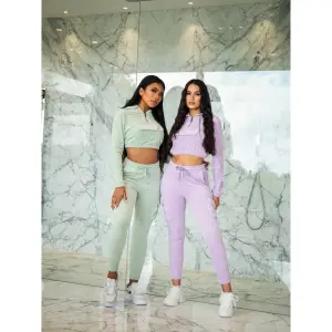 Kurzer Damen Hoodie aus Velours Project X Paris image-2