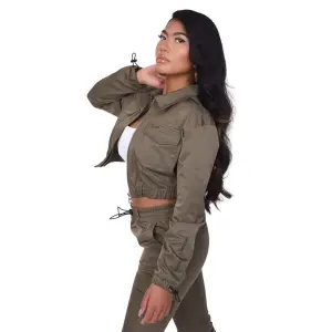 Kurze Damenjacke mit aufgesetzten Taschen Project X Paris image-2
