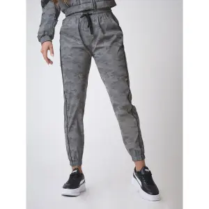 Reflektierende Camouflage-Druck-Jogginghose für Damen Project X Paris CAMO REFLECT image-3